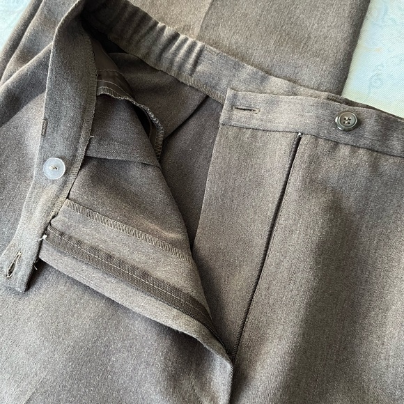 Liz Claiborne Women's Brown Straight Leg Pants, high rise tall‎ length - Picture 10 of 14